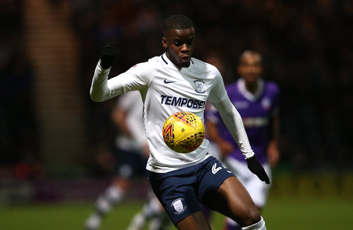 Ex-Preston North End flop ‘set’ for Valencia move