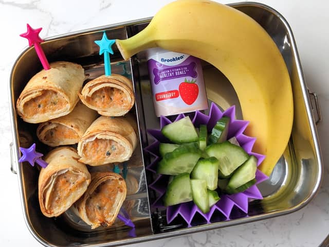 Nutritionists have shared 10 packed lunch-friendly foods that can improve your child's focus in school 