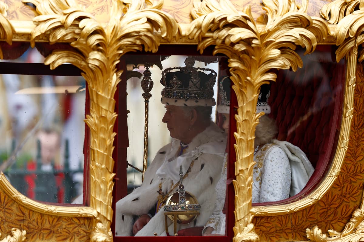 Watch the moment King & Queen crowned on throne at coronation