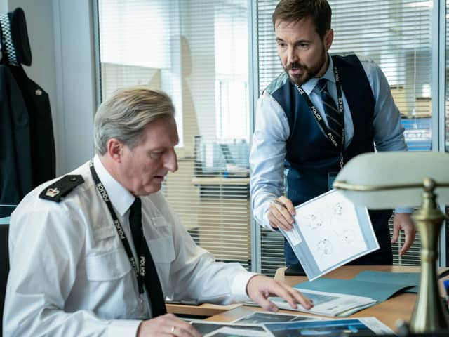 Superintendent Ted Hastings (Adrian Dunbar) and DS Steve Arnott (Martin Compston) - (C) World Productions - Photographer: Steffan Hill