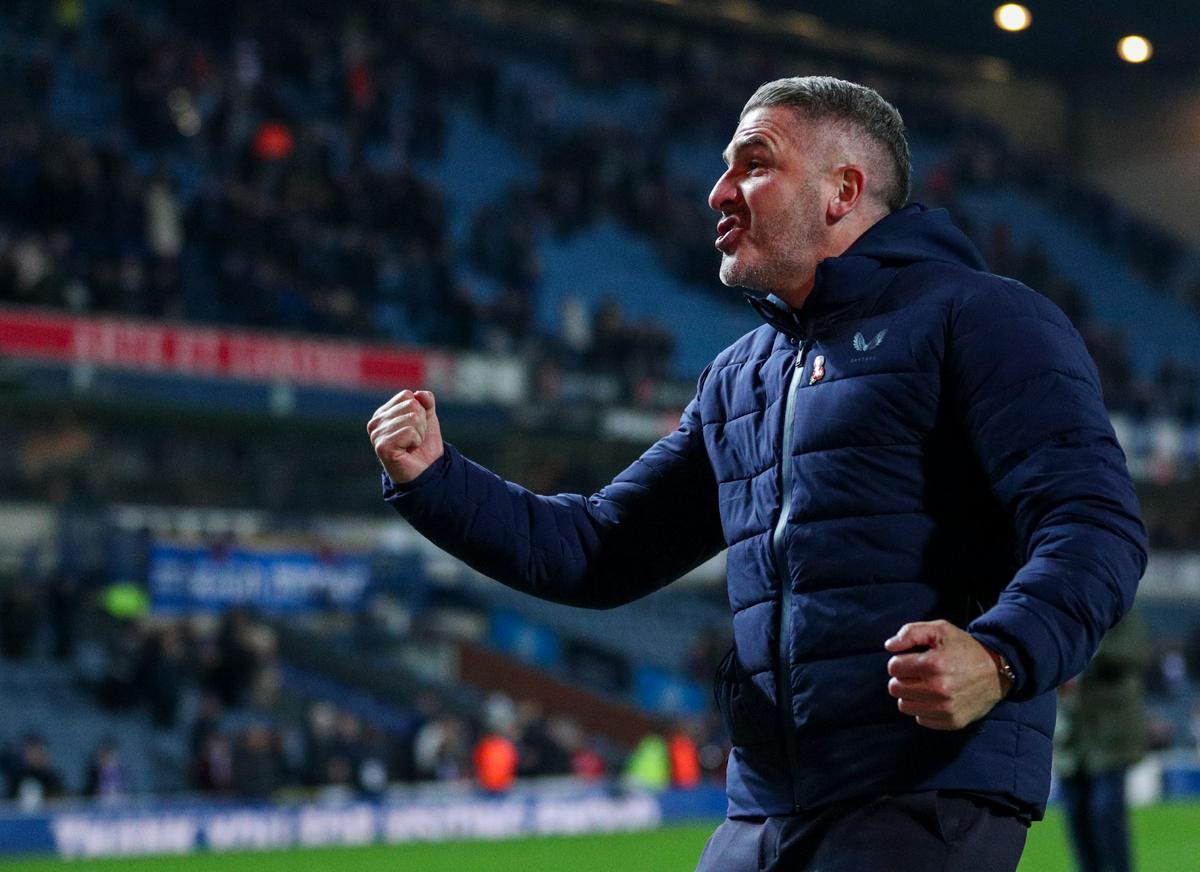 Ryan Lowe outlines PNE plan and message to players for Chelsea cup tie