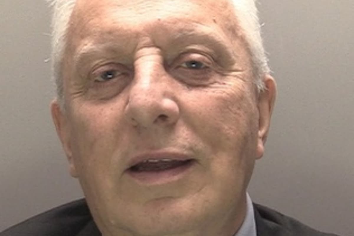 Pensioner killed two pedestrians after lying to DVLA about his eyesight