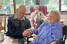 Malcolm Wareing sobbed when he caught sight of wife of 69 years Edna (Credit: Kathy Crossley / SWNS(
