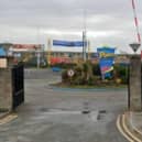 Holiday park operator Pontins has apologised after being issued a legal notice for "shocking" discrimination towards Irish Travellers.