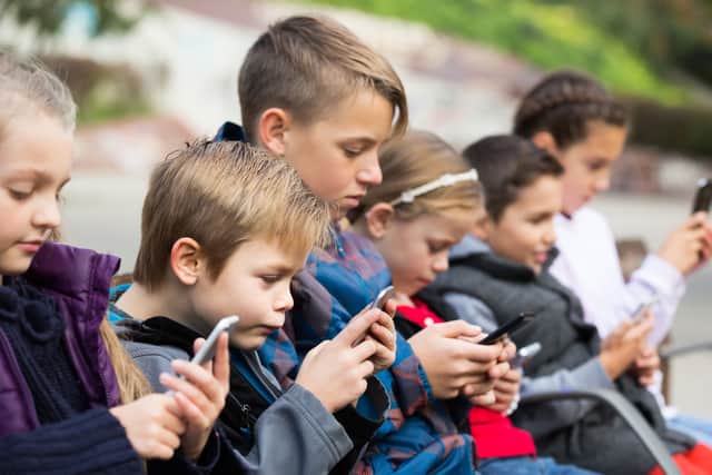 Kids on phones