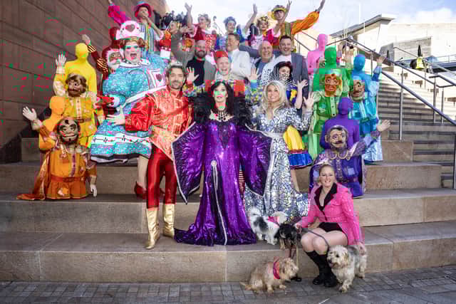 The full cast of Snow White and the Seven Dwarfs. Credit: David Munn Photography