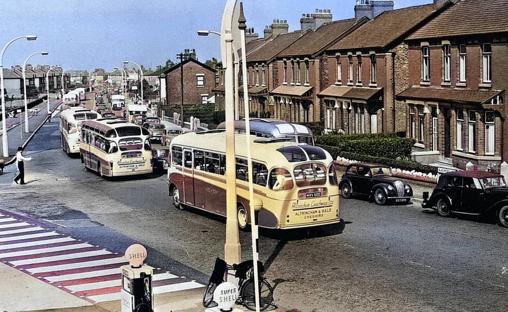 Congestion on Blackpool Road, in Preston, in the 1960s in the days before the M55 was built