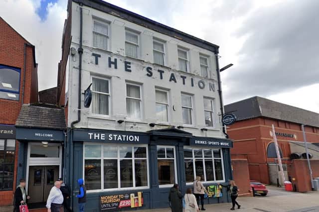The Station pub is hosting a brush and tipple event.