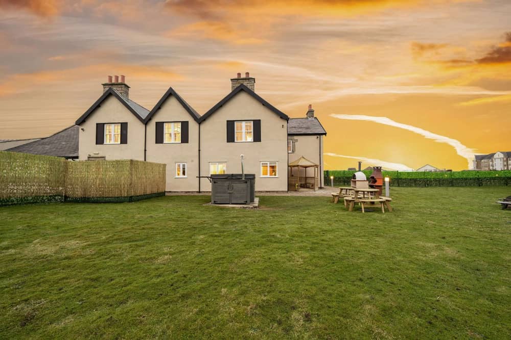 The Natterjack Manor House (Credit: Vrbo)