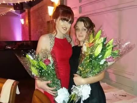 Winnie's mum Laura Palmer with friend Sarah Locker