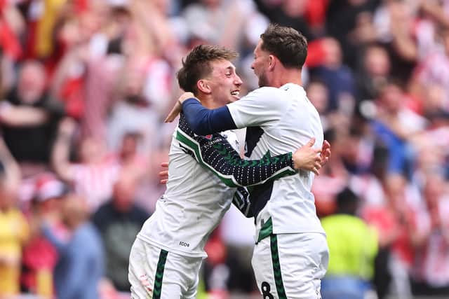 Dan Neil and Alan Browne 