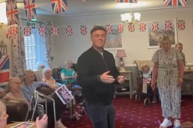 Lancashire magician Harry Moulding paid a visit to a local care home, delighting residents with a private performance