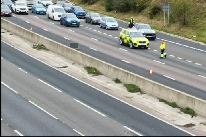 Serious incident shuts M6 in both directions with 45 minute delays and ...