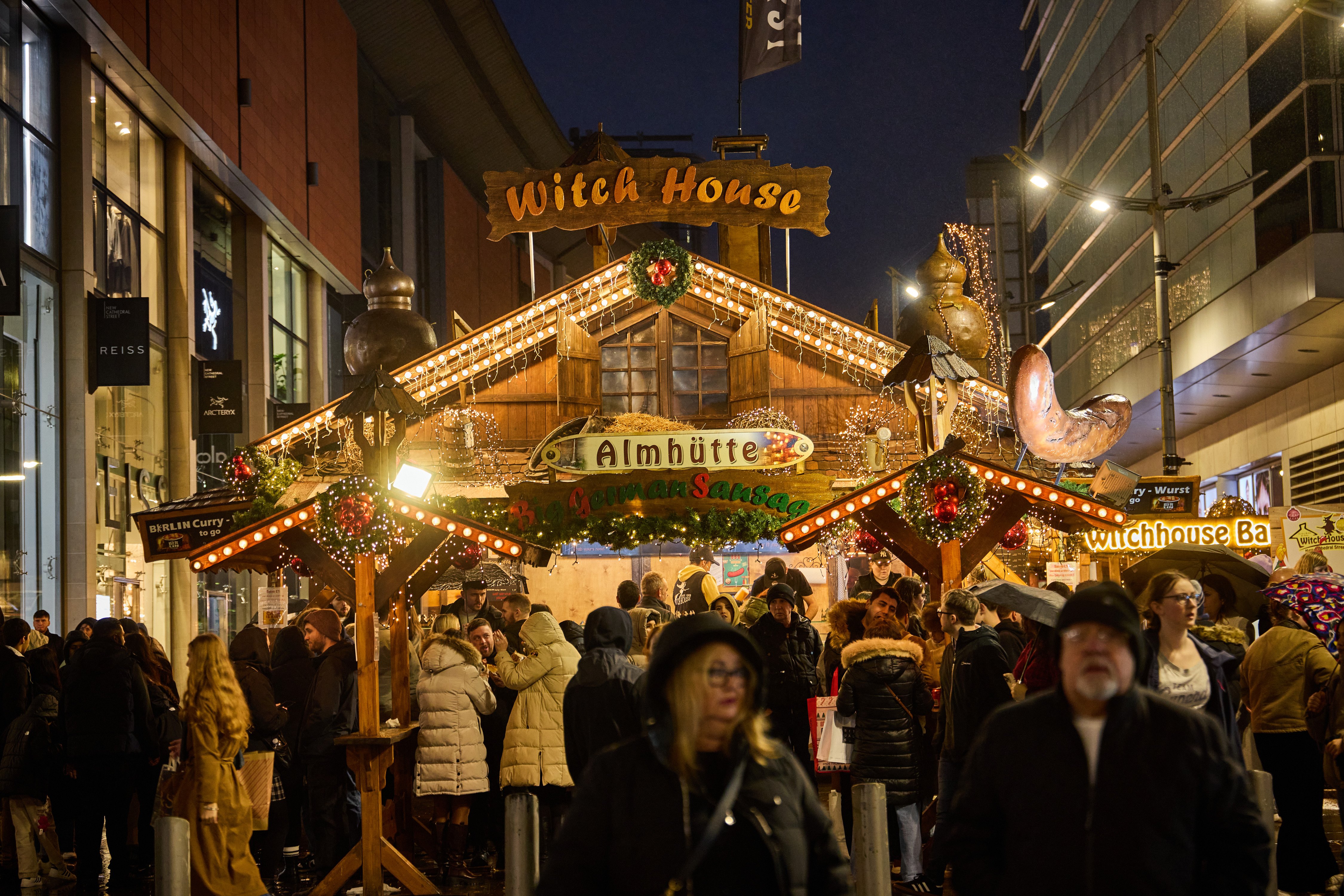 Kirkham construction company land three-year Manchester Christmas ...