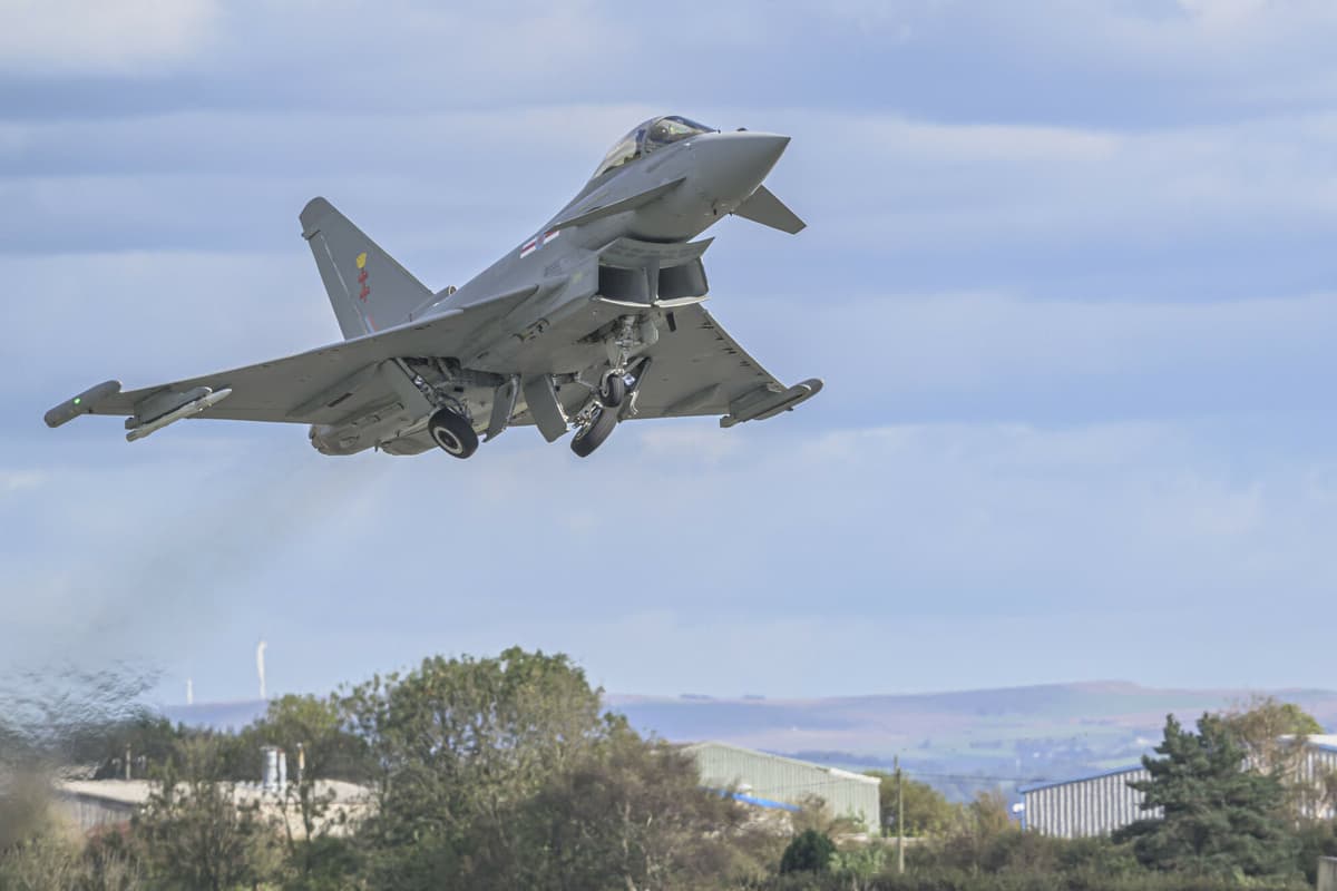 BAE Systems wins £453m to deliver advanced new radar for RAF Typhoons with ...