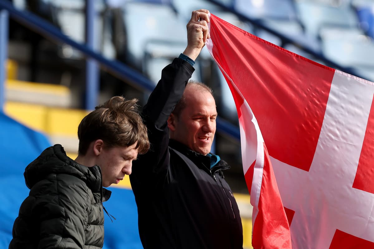 15 Fotos der Preston North End-Fans bei Leicester City: Über 1 ...