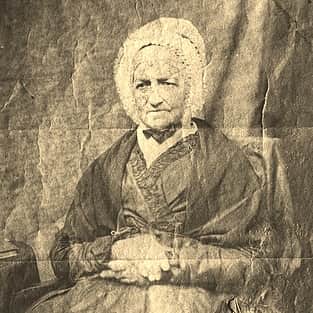 Betty Redhead’s shop stood on the corner of Mount Street in a Fishergate once remembered for its flowers, vines and front gardens, where blossom and greenery were part of everyday street life
