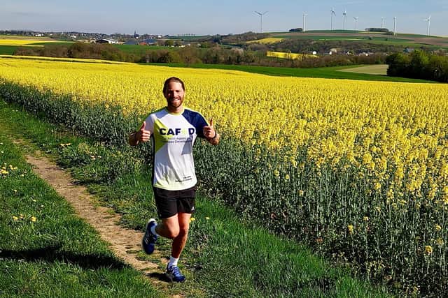 Benaiah from Love is Blind training for London Marathon