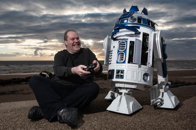 Lancashire Star Wars fan creates fully working R2-D2 replica controlled ...