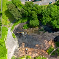 What's happening today as 26m new bridge lifted into place across Serpentine Lake at Preston's Avenham Park