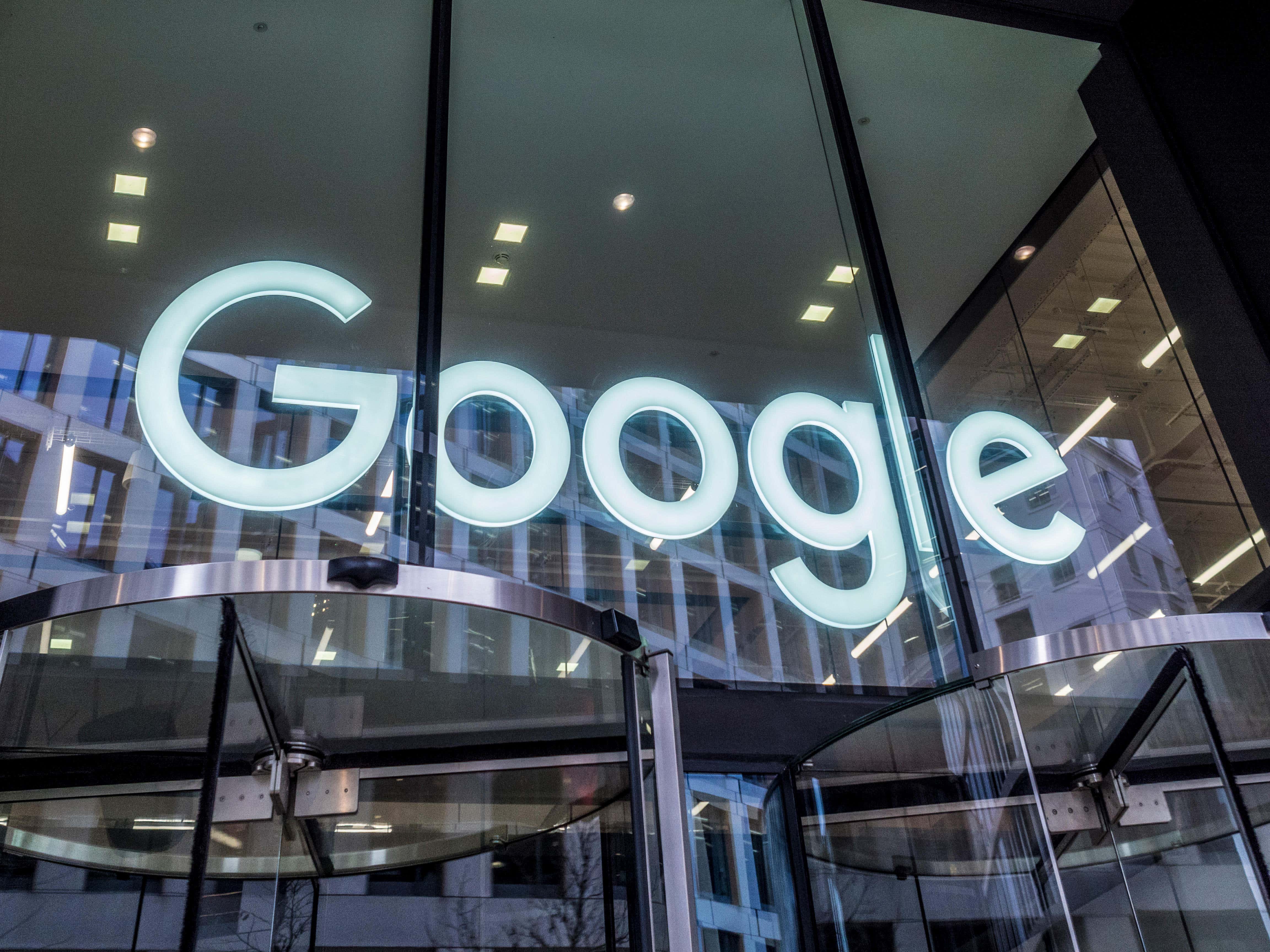 Lloyds Bank, HSBC, Royal Mail, DPD and Rightmove all impacted as Google ...