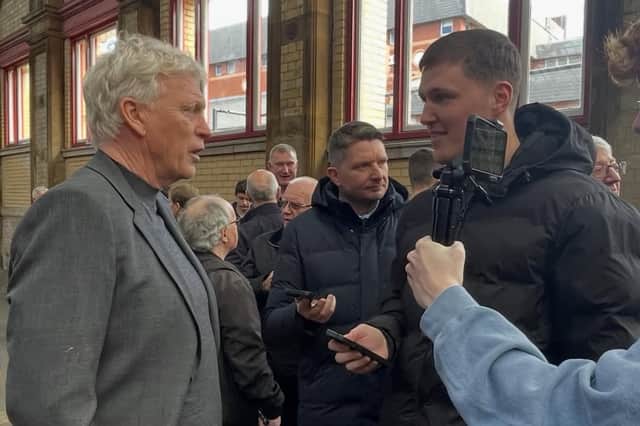 David Moyes interviewed at Preston station