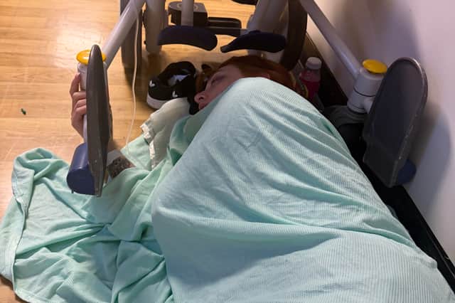 Tammi Radcliffe, 31, was shopping in Asda when she almost passed out from stomach pain.