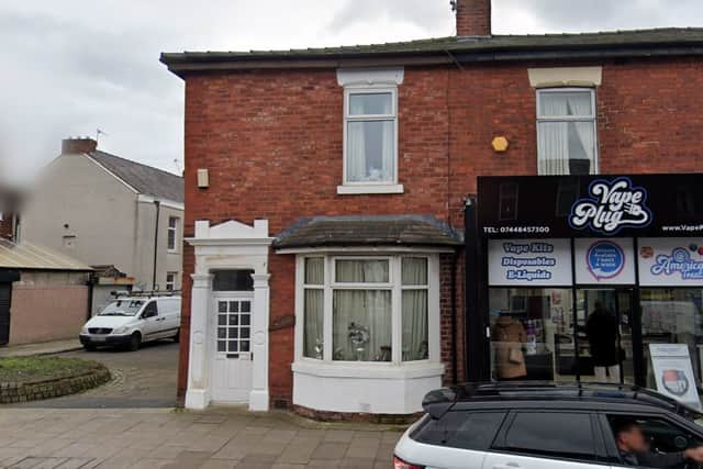 Plans for a new beauty salon at 252 New Hall Lane (the left property) have taken a step forward.