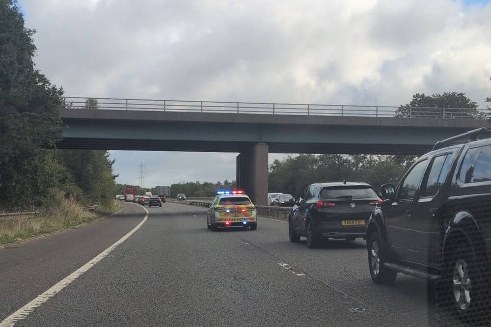 All traffic is at a standstill on the eastbound carriageway between J5 and J6 near Blackburn