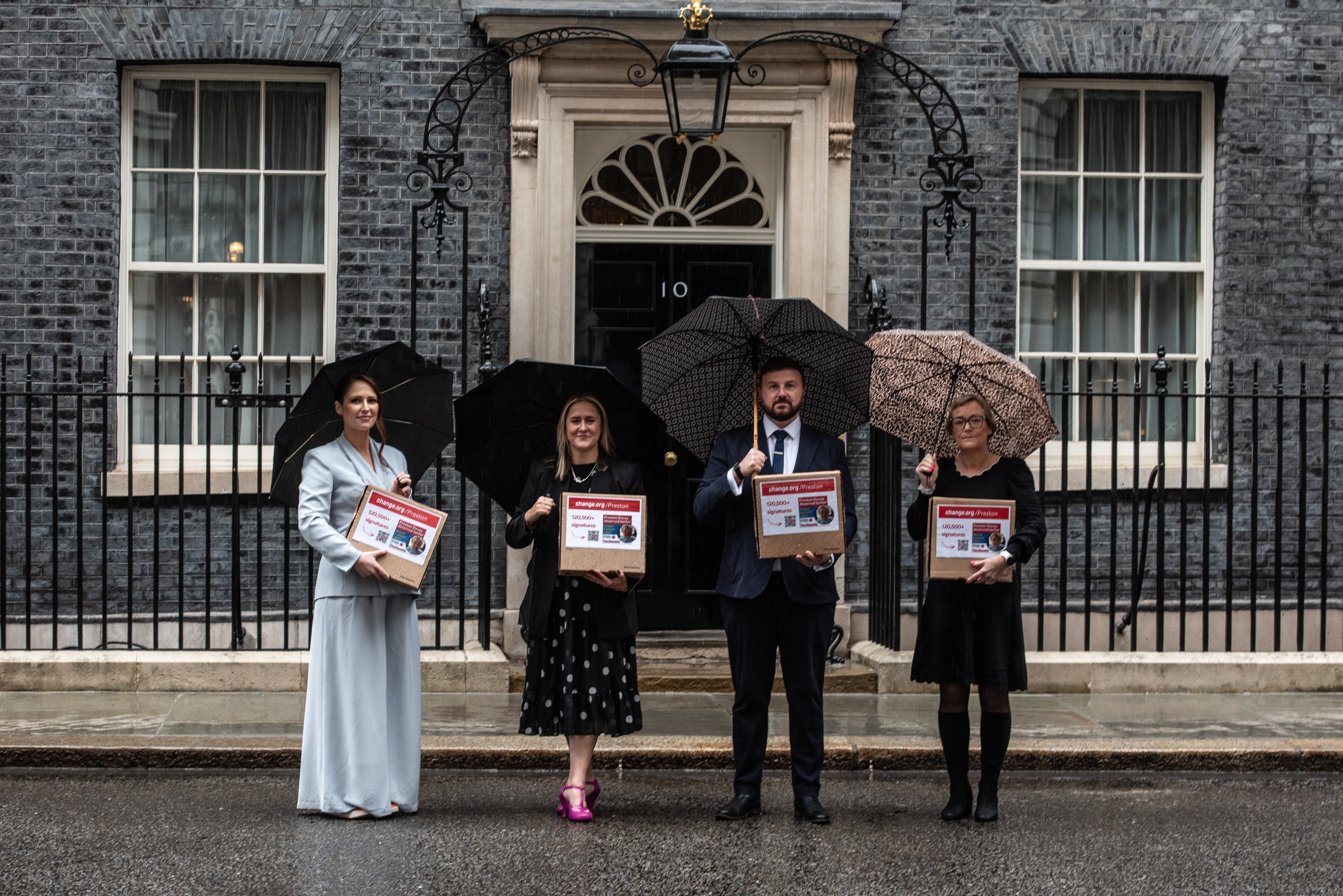 Petition for national inquiry into Preston Davey safeguarding failures delivered to PM at Downing Street