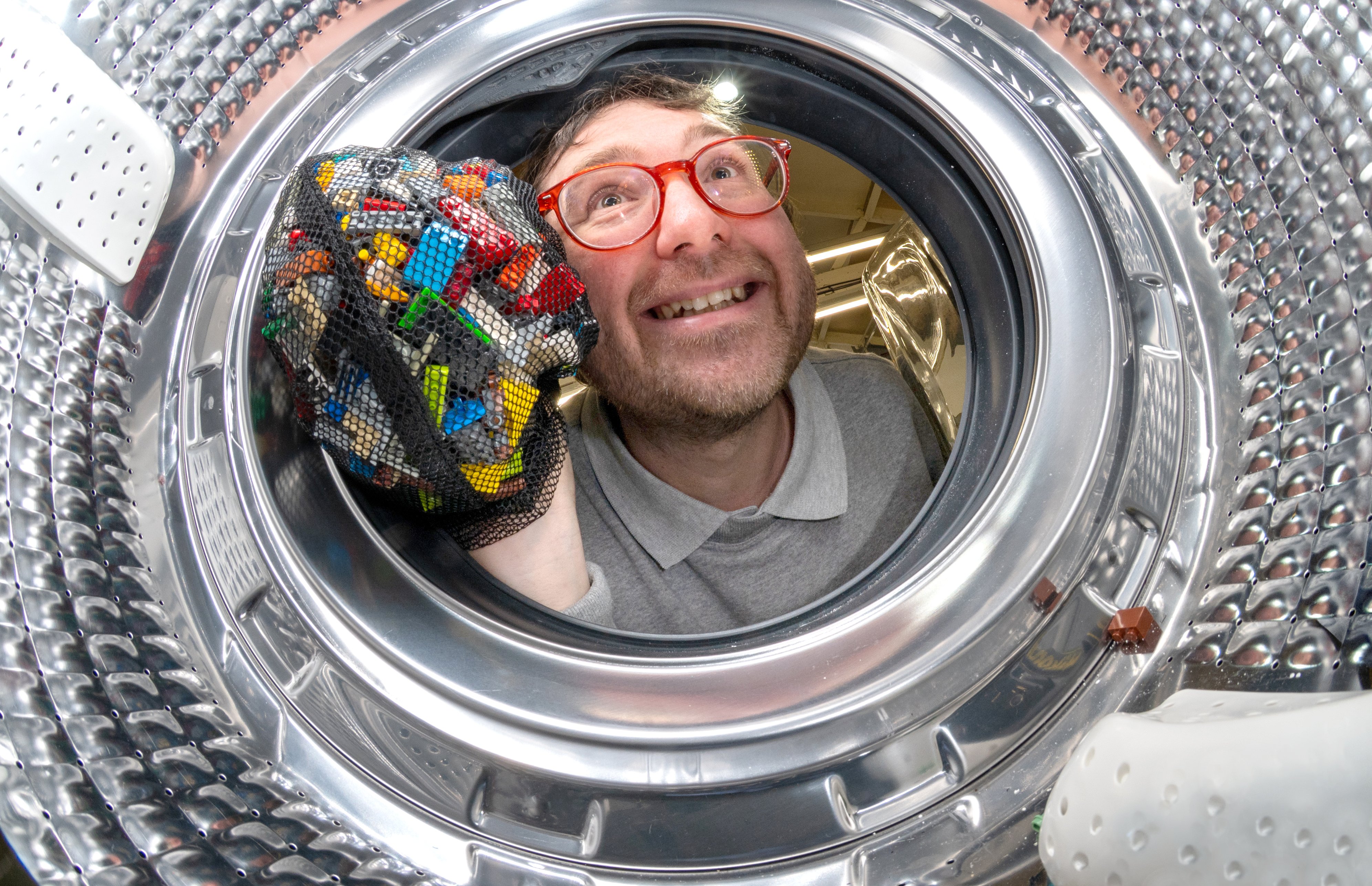 Fascinating video shows Lancashire’s Wonka-style AI-powered 40,000 piece-a-day LEGO sorting machine in action