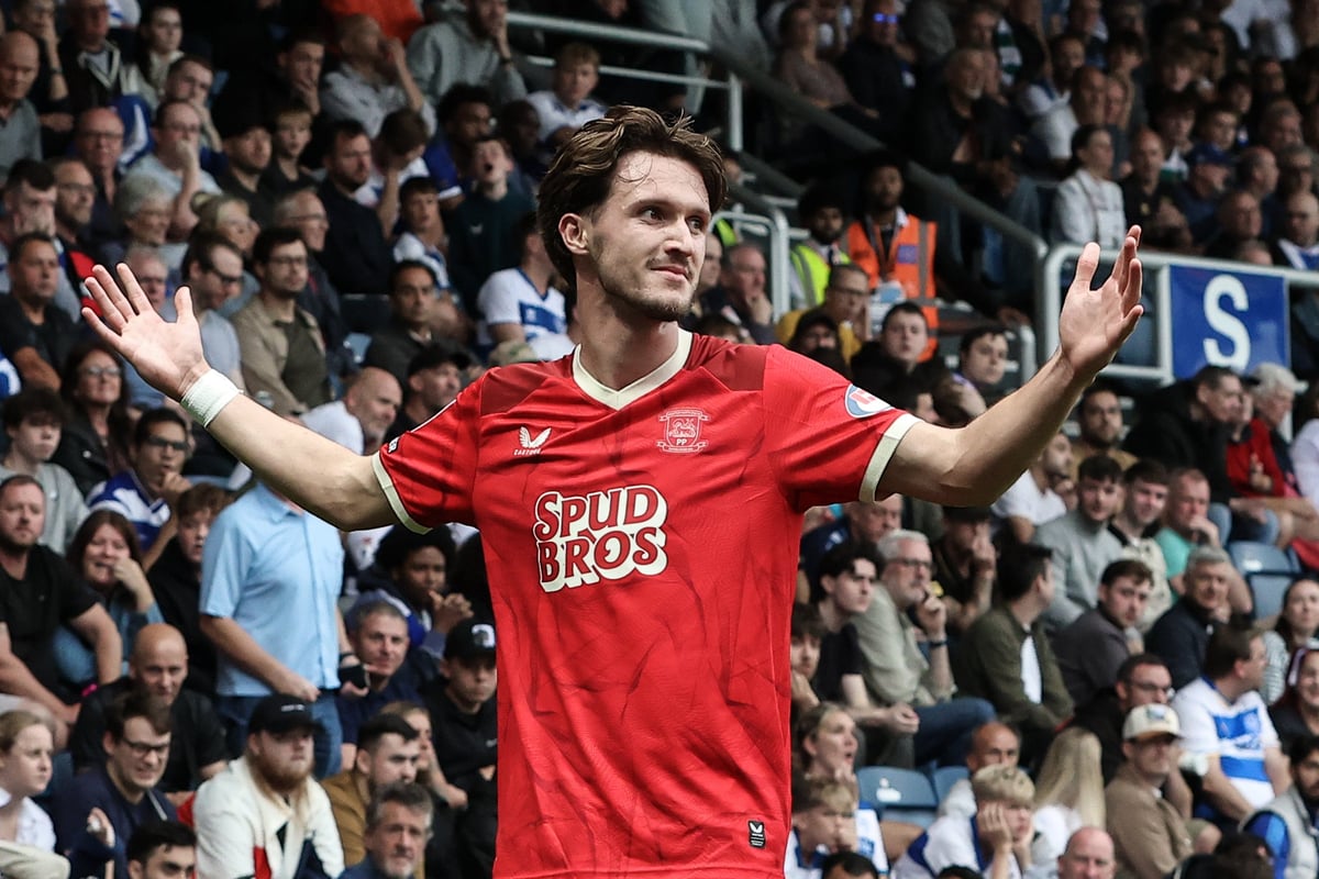 Graham Alexander offers thoughts on Preston North End pair Johnny Kenny and Stanley Mills
