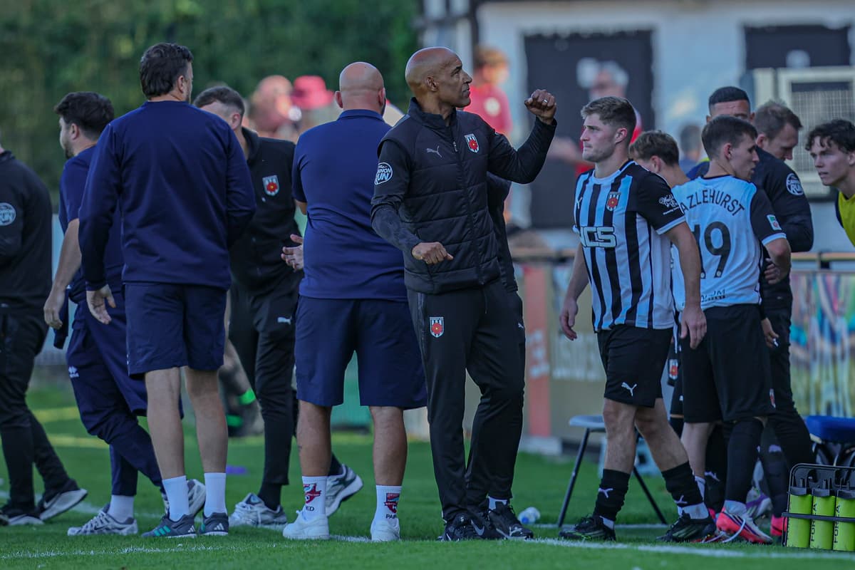 Nichts als selbstverständlich ansehen - | Chorley-Trainer Andy Preece ...