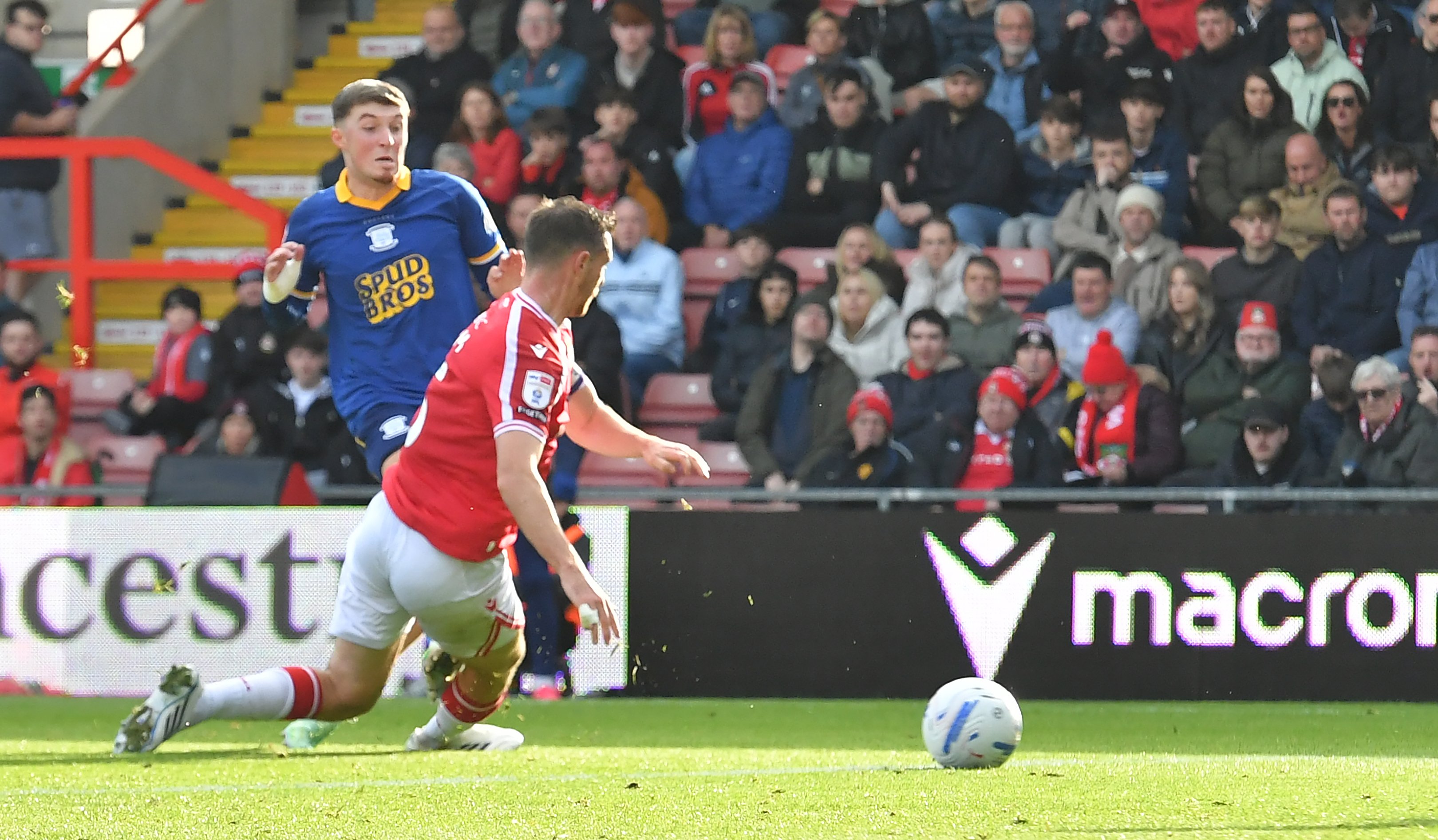 Alfie Devine discusses his best position at Preston North End