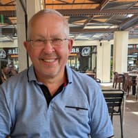 'I'm so glad I did'- Penwortham cancer survivor urges others to complete bowel screening kits