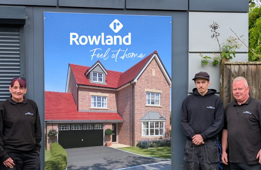 Das Team von Rowland Homes bezwingt drei Gipfel für die Obdachlosenhilfe ...
