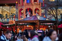 Manchester Christmas Markets (German) a busy Piccadilly Gardens 