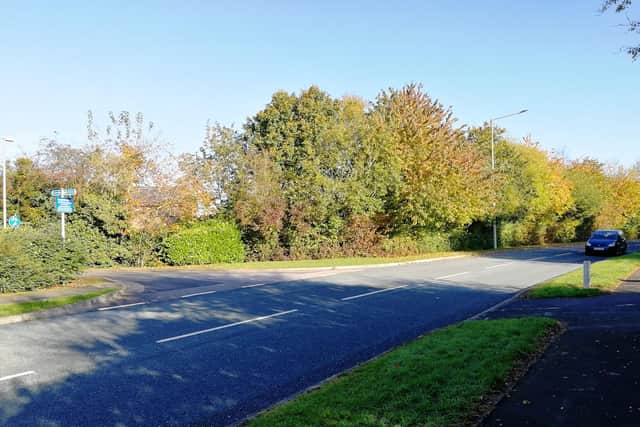 A 'toucan' pedestrian crossing will be installed where the Old Tram Road crosses Carrwood Road