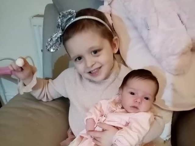 Caitlin and baby sister Skyla
