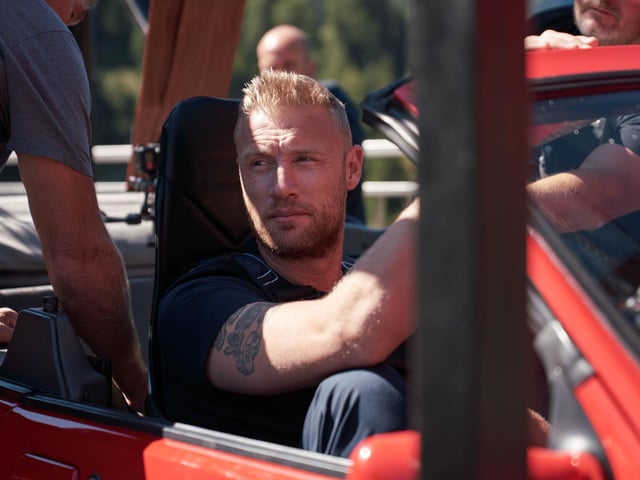 Andrew Flintoff gets set to do a bungee jump... in a car
Photo: BBC Studios
