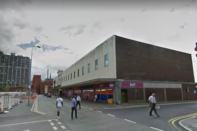The junction of Tithebarn Street and Vicarage Road - most straight ahead traffic will be prohibited by a new bus lane (image: Google Streetview)