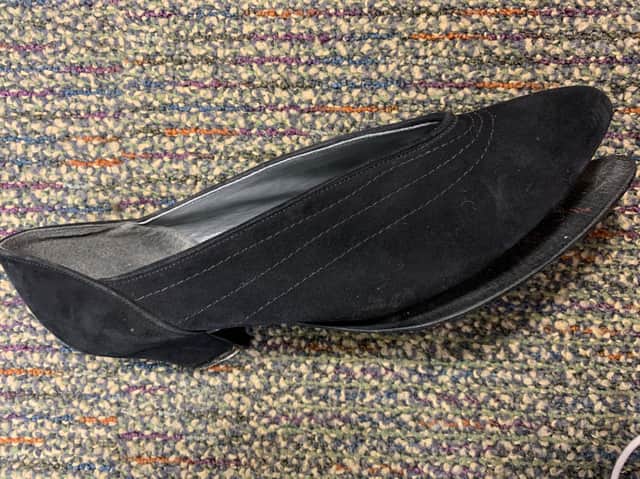 The broken shoe.....