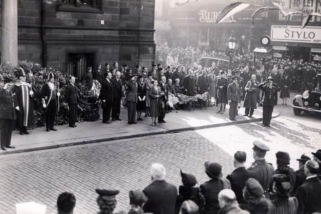King George VI and Queen Elizabeth about to depart from Preston Town Hall