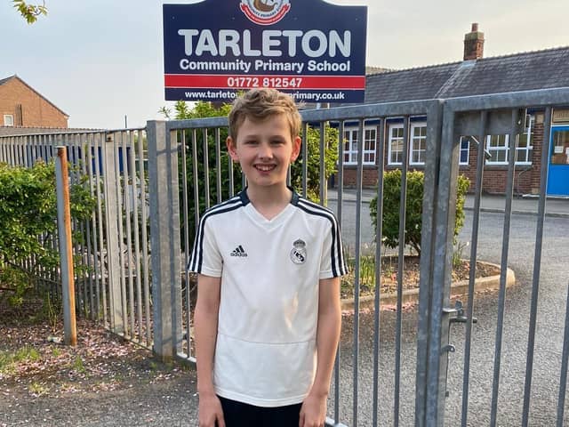 Ollie Ascroft, 10, is running to and from school every day to raise money for  families struggling in the Covid-19 pandemic
