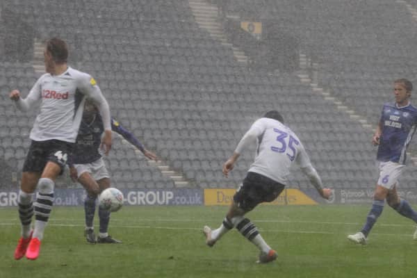 David Nugent misses a great chance in Preston's defeat to Cardiff at Deepdale