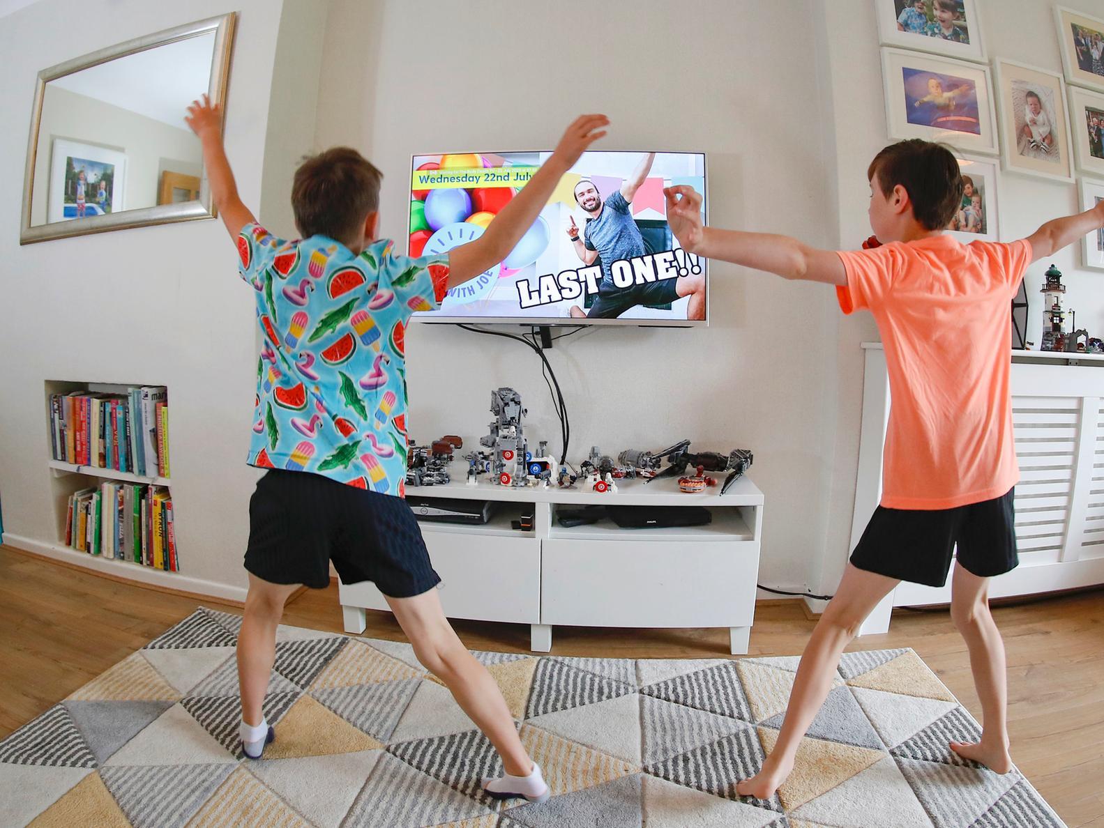 Pe with joe live workout best sale