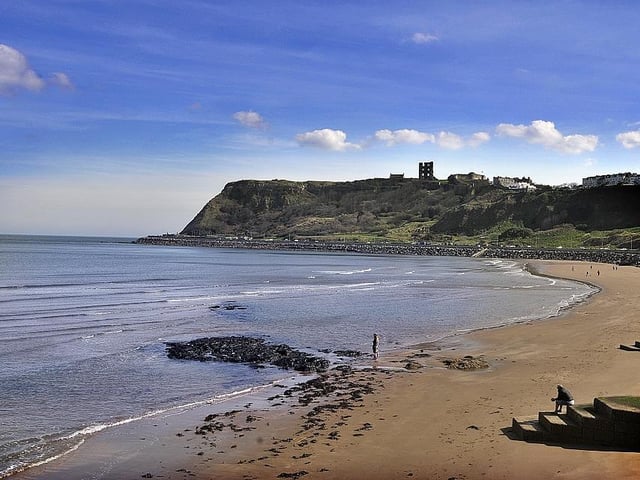 High ground is where to get the best of the coastal views. Though there is an admission price to access the whole grounds (and currently you need to book your slot before you go), it's worth it for a glimpse into Scarborough's historic past.