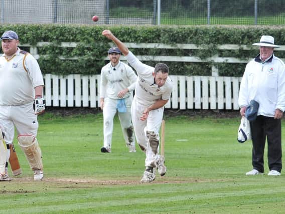 Longridge CC's Ian Simpson