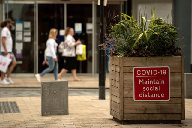 The UK's Covid-19 alert level should be increased to level 4, the chief medical officers of England, Wales, Scotland and Northern Ireland have said.