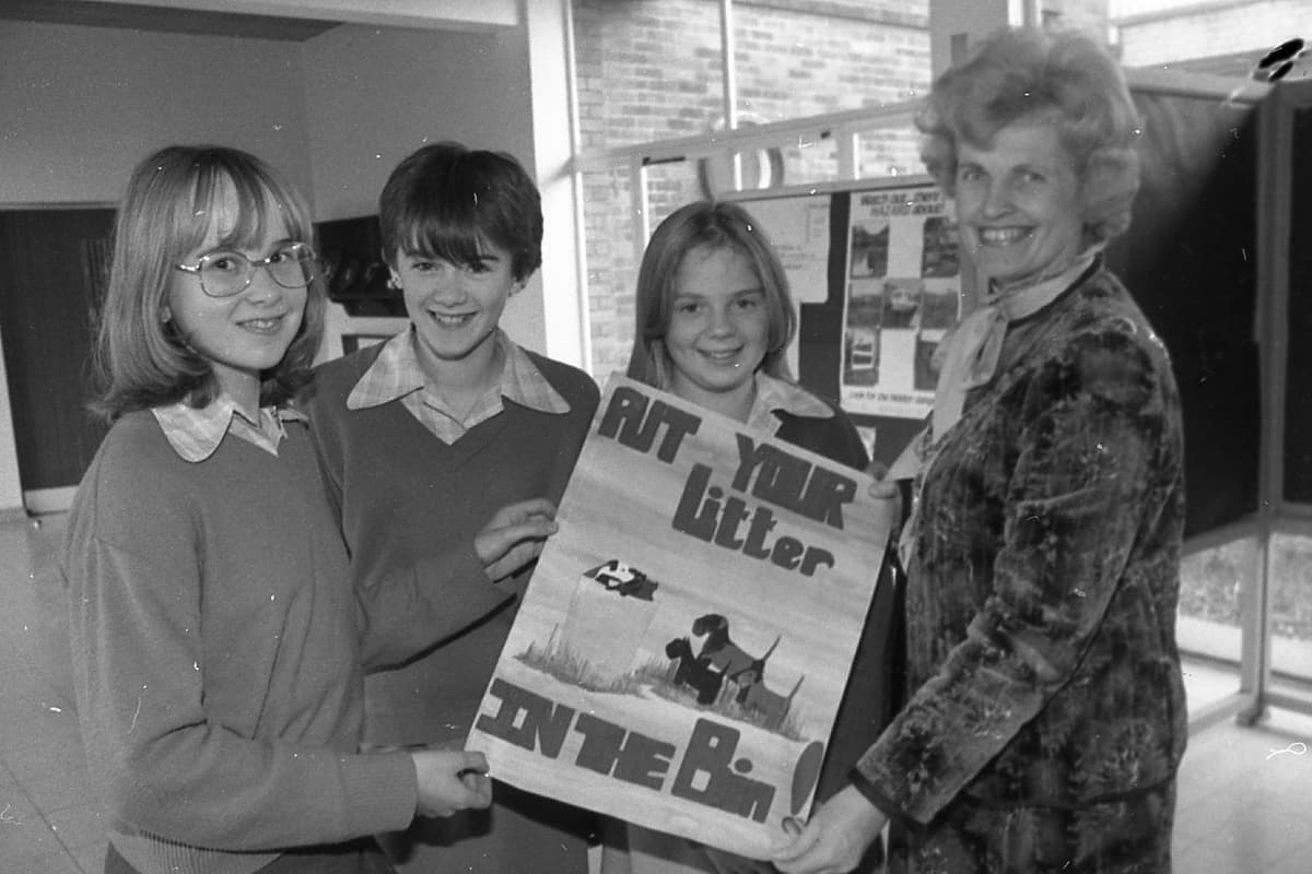 This is how Lancashire looked in 1982 through 15 timeless retro ...